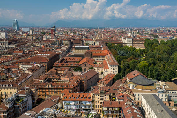 istock Turin City View 1292489649