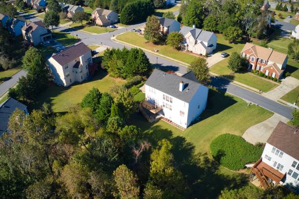 istock Panoramic aerial view of a upscale suburbs in Atlanta 1292499100