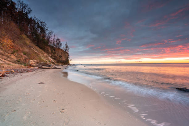 istock Orlowo beach before sunrise, Gdynia. Poland 1292556520