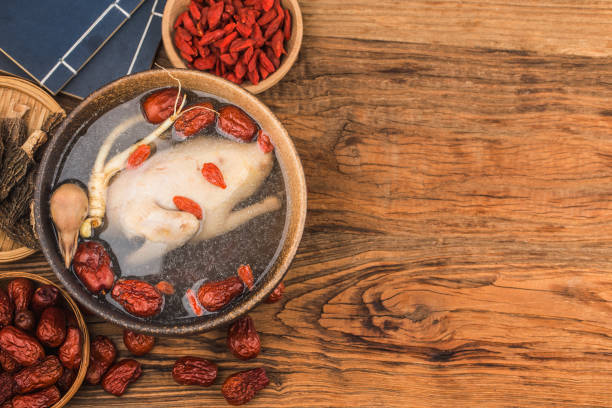 istock Chinese Cuisine: Stewed Pigeon Soup with Ginseng 1292579638