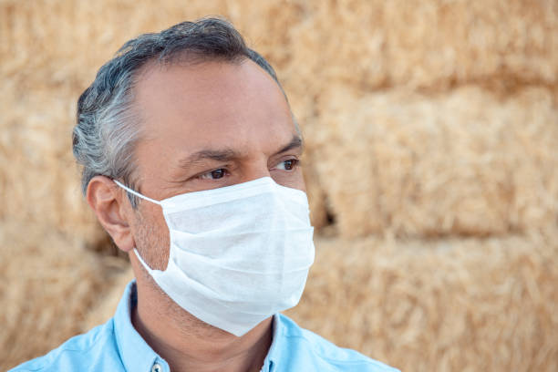 istock Farmer's Coronavirus Life. 1292623091