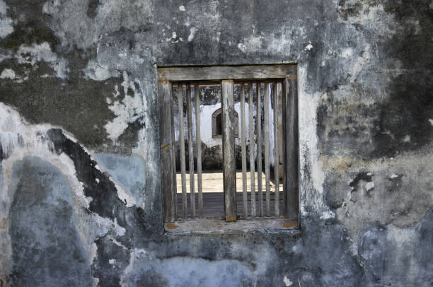 istock Sunyaragi Cave at Cirebon 1292646075