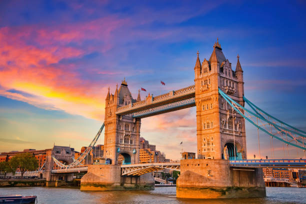 istock Tower bridge in London at sunset 1292666277