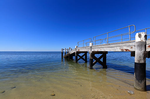 Jetty at Port Vincent, Yorke Peninsula, South Australia. Canon 1DMkii Lens EF 16-35mm f/2.8L USM ISO 50