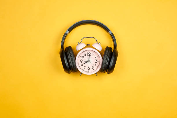 istock Time to listen to music 1292708227