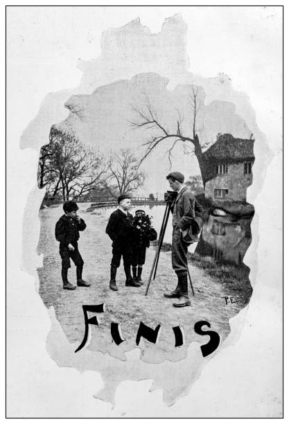 istock Antique dotprinted black and white photograph: Finis 1292749958