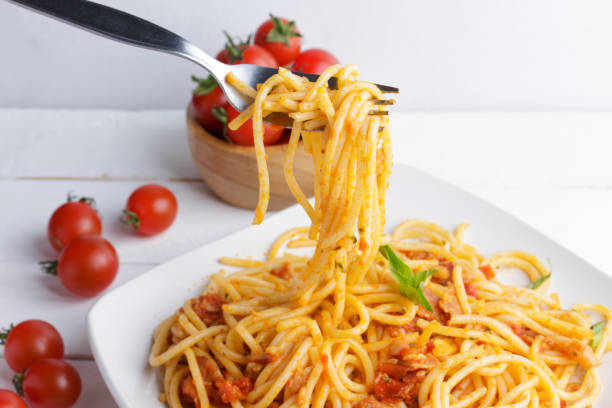 istock Traditional spaghetti bolognese 1292753827