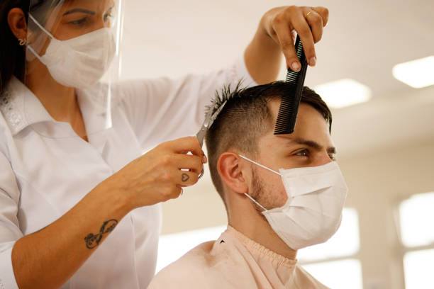 istock Small Business - Beauty Salon 1292788028