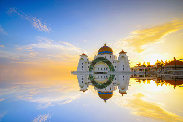 istock Beautiful sunset over the majestic mosque, Malacca Straits Mosque (Masjid Selat) 1292827691