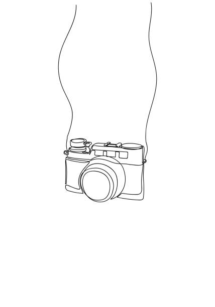 ilustraciones, imágenes clip art, dibujos animados e iconos de stock de dibujado a mano un dibujo de una línea de estilo lineal de la cámara. - cámara ilustraciones