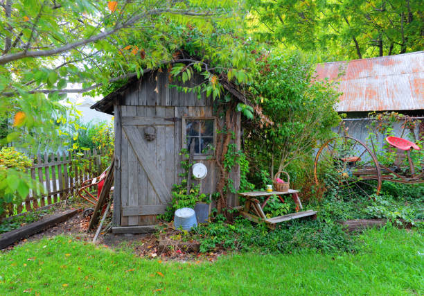 istock Old Weathered Tool Shed-Howard County Indiana 1292935050