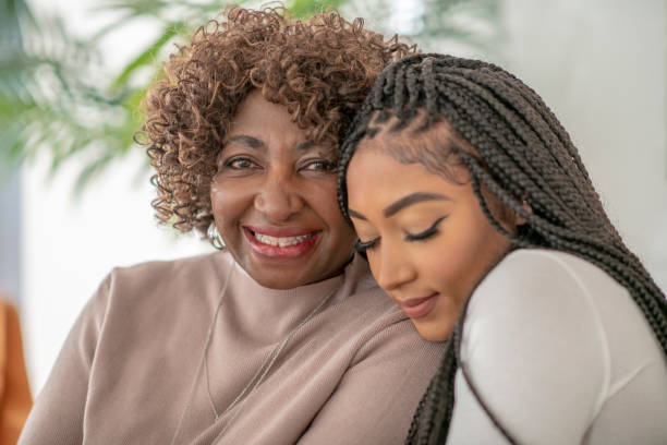 istock African American Mother and daughter 1293038840