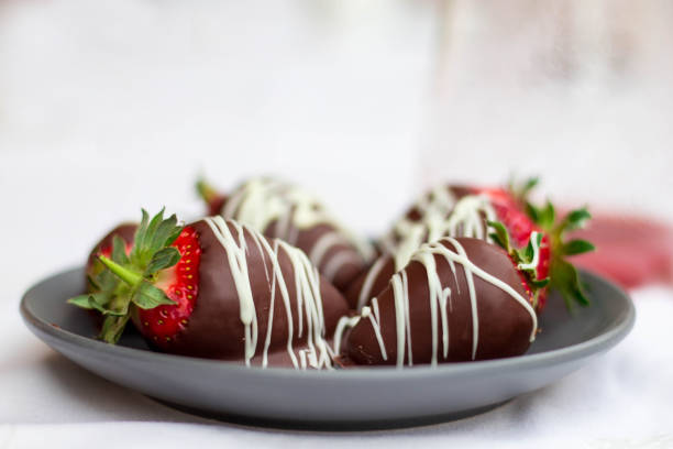 istock Close Up Chocolate Covered Strawberries 1293060894