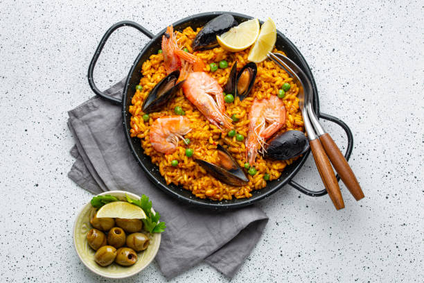 istock Traditional Spanish seafood paella 1293104796