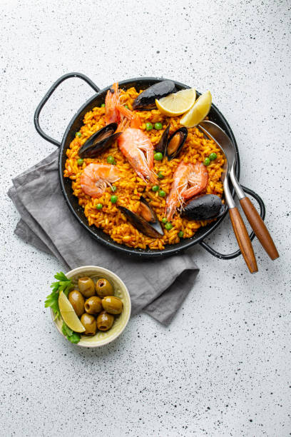 istock Traditional Spanish seafood paella 1293104803