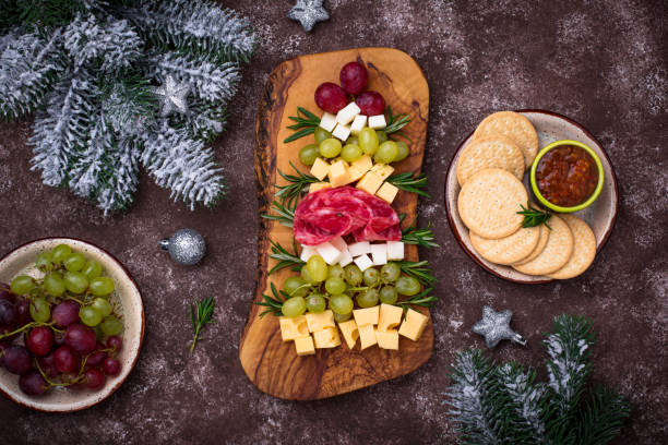 istock Appetizers plate in shape of Christmas tree. 1293105050