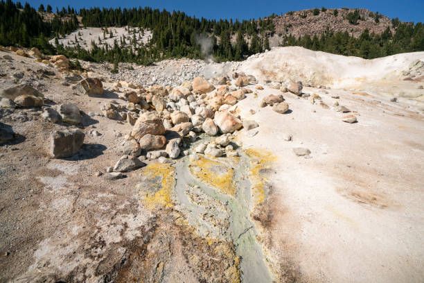 istock Bumpass Hell in Lassen Volcanic National Park 1293105866