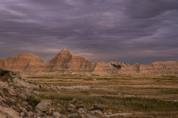 istock Streaky Sunrise Clouds Over Badlands 1293221398