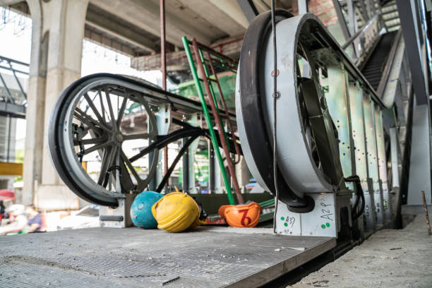 Escalaror construction building site in metro train station Escalaror construction building site in metro train station, Maintenance escalator panoramic riverbank architecture construction site stock pictures, royalty-free photos & images