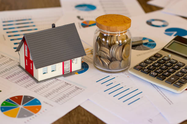 istock Save money for home cost 1293280838