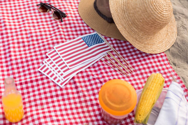 istock Small set up for Fourth of July celebration at the beach 1293284020