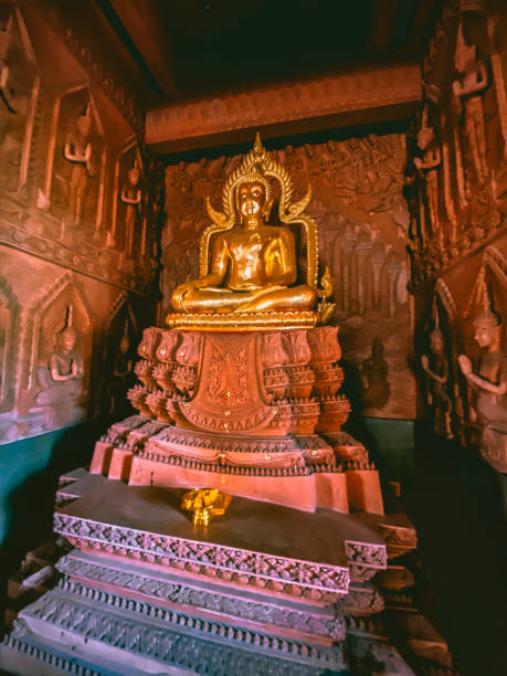 istock Wat Ratchathammaram in Koh Samui, Thailand, south east Asia 1293298430