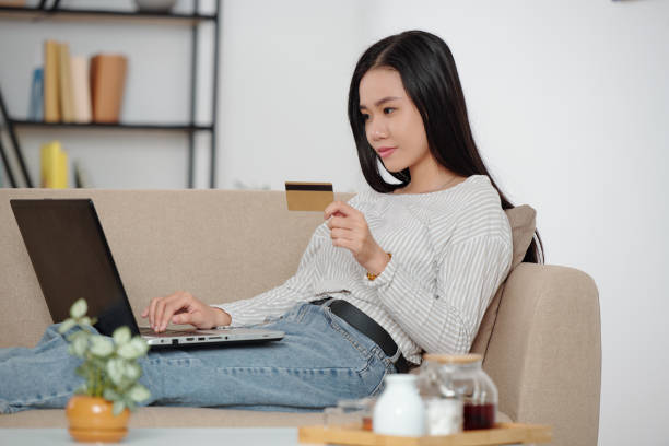 istock Woman ordering food online 1293320820