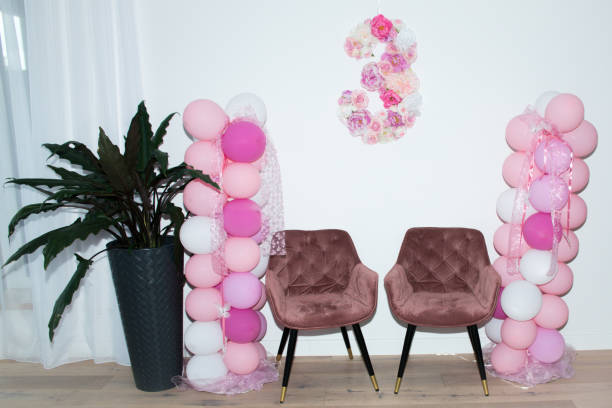 istock pink balloon decoration for a child's anniversary 1293326757