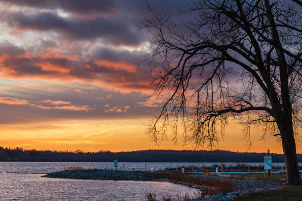 istock Sunset at Onondaga lake 1293352727