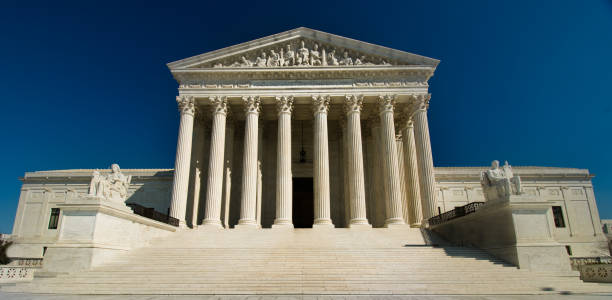 corte suprema - ley y orden - legal system us supreme court column washington dc fotografías e imágenes de stock