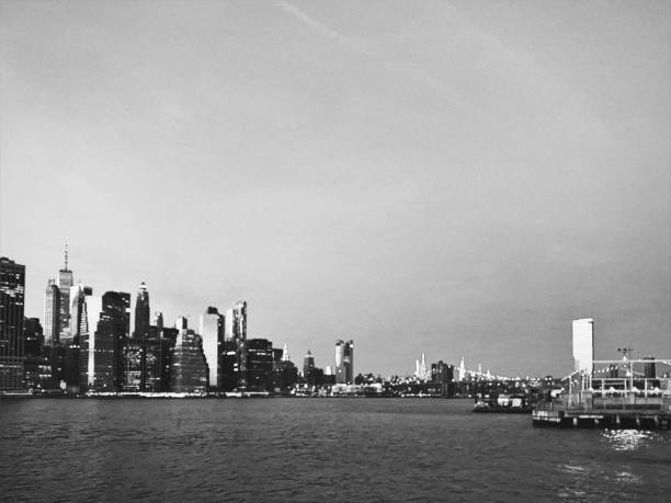 istock Lower Manhattan with the Brooklyn Bridge 1293383059