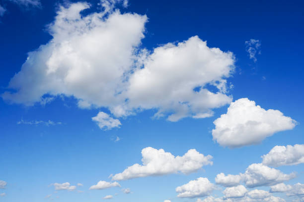 istock The sky is bright day, the clouds look beautiful. 1293393342