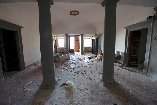 Abandoned lobby in an abandoned villa