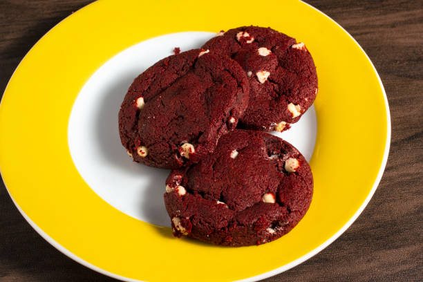 istock Red Velvet cookie with white chocolate 1293456976
