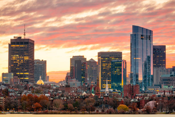 boston, massachusetts, usa downtown cityscape from across the charles river - boston sunset city bridge imagens e fotografias de stock