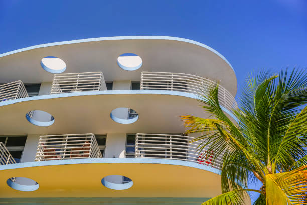 istock Art deco architecture along south beach in Miami Florida 1293520611