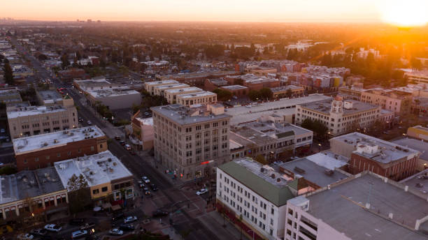 istock Santa Ana, California 1293521588
