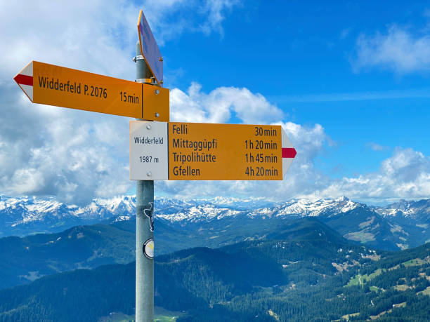 Mountaineering signposts and markings on peaks and slopes of the Pilatus mountain range and in the Emmental Alps, Alpnach - Canton of Obwalden, Switzerland (Kanton Obwald, Schweiz) stock photo
