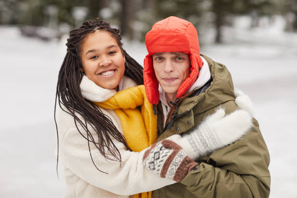 istock Happy couple outdoors 1293575340