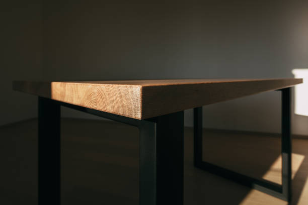 texture dettagliata del moderno tavolo in legno - table toughness steel pattern foto e immagini stock