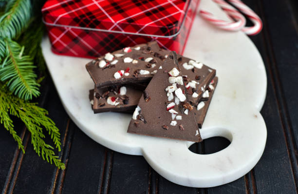 istock Dark Chocolate Peppermint Bark and Holiday Tin 1293682828