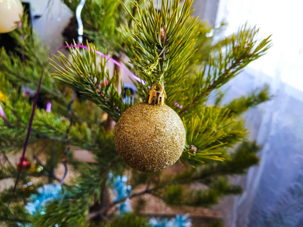 istock Christmas toy ball on a Christmas tree, close 1293723930