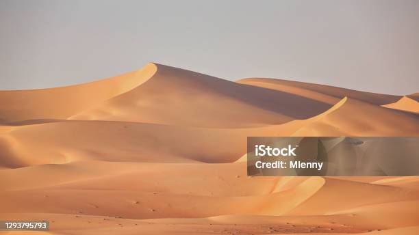 Rub Alkhali Desert Empty Quarter Sand Dunes Panorama Abu Dhabi Uae Stock Photo - Download Image Now