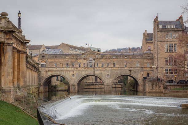 istock Pultenay Bridge. Bath, England 1293888341