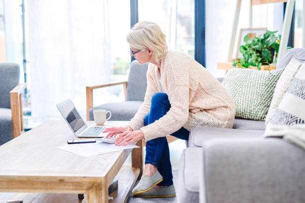 istock Manage your finances, manage your life 1293894245