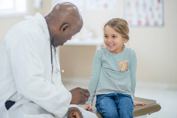 istock Happy to see my doctor 1293937714