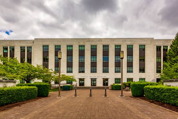 istock Oregon Public Service Building 1293967060