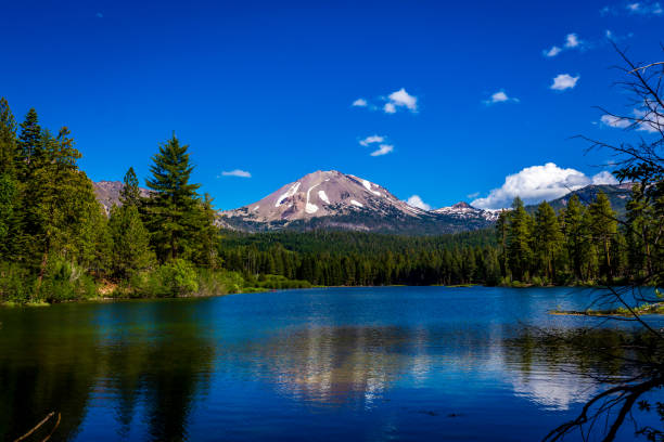istock Lassen Peak reflected in Manzanita Lake 1293970424