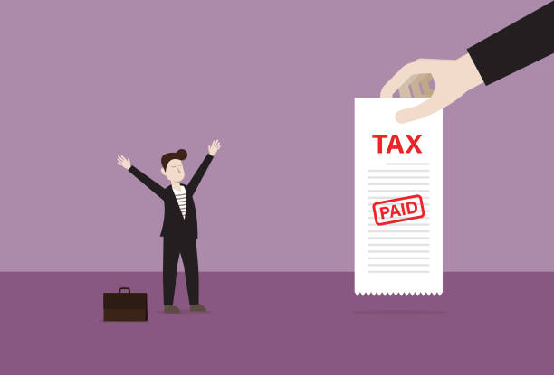 ビジネスマンは、支払われた税法案を受け取ります - tax time refund planning点のイラスト素材／クリップアート素材／マンガ素材／アイコン素材