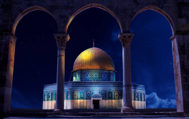 kopuła na skale w jerozolimie noc zdjęcie stockowe - jerusalem old town dome of the rock city zdjęcia i obrazy z banku zdjęć